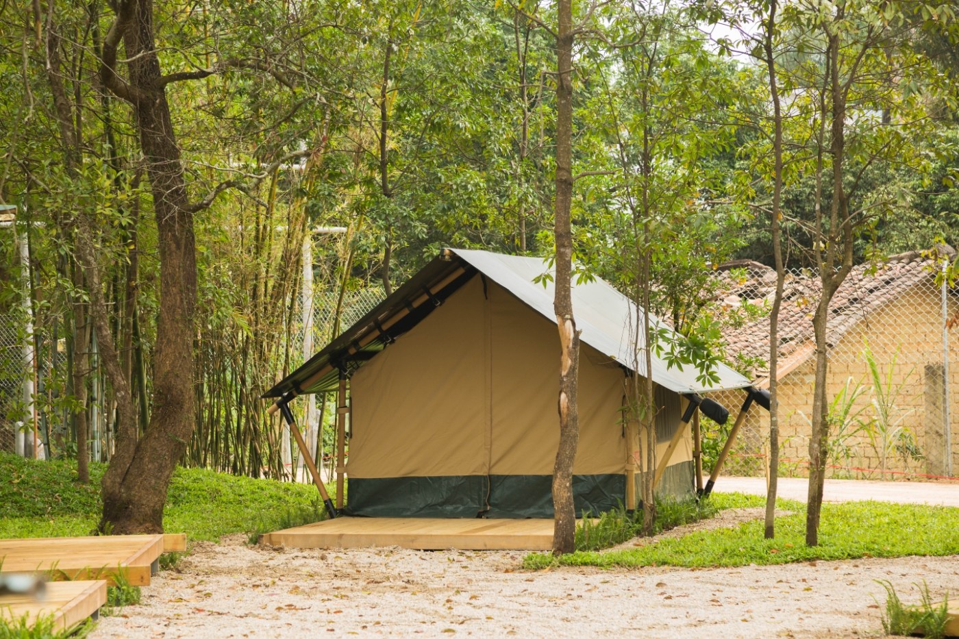 喜马拉雅青少年教育营地—广州和营天下平地帐篷酒店