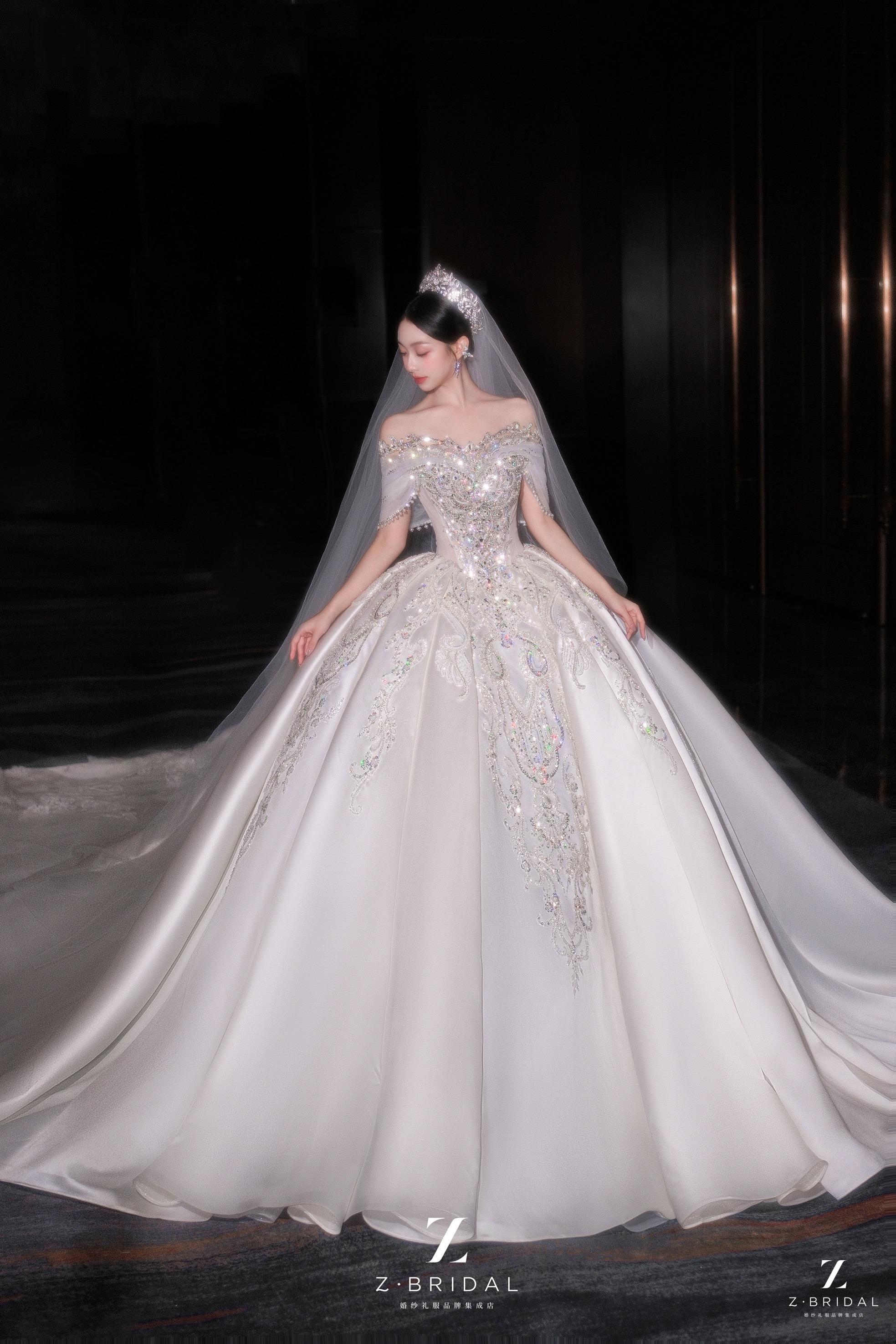 Z BRIDAL婚纱礼服品牌集成店