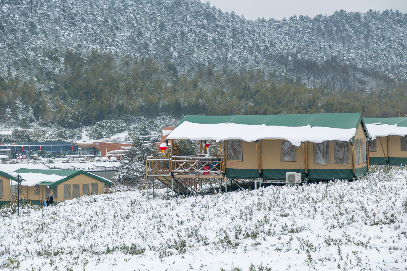 喜马拉雅野奢帐篷酒店—雪景17