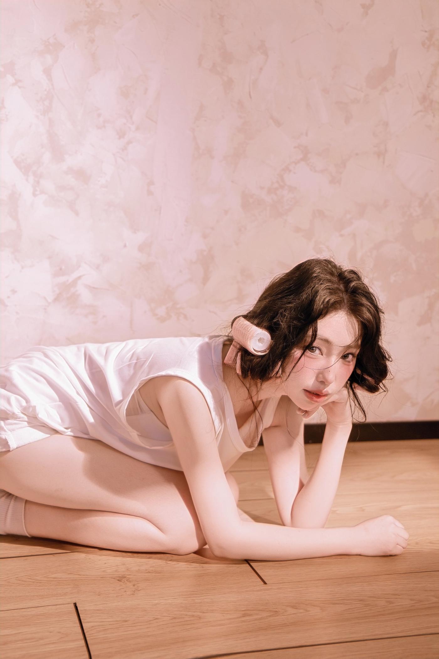 卷发筒女孩3