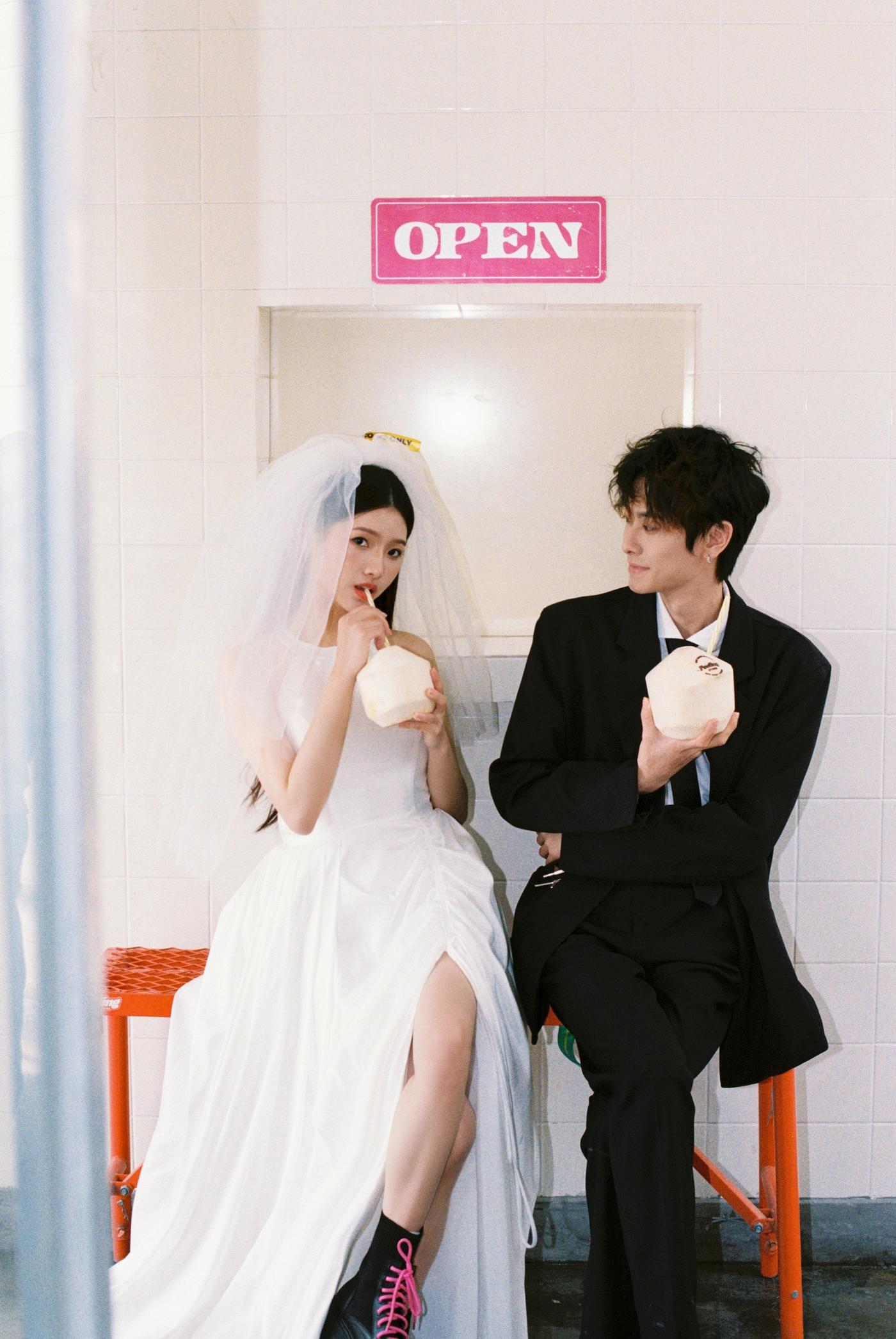 《去他X的世界》胶片婚纱25