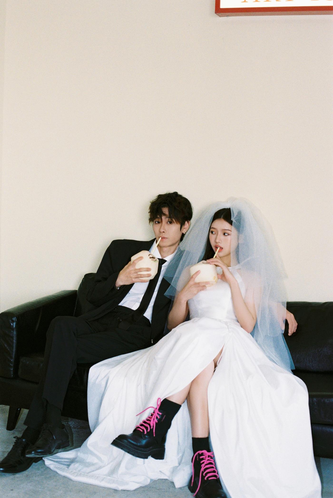 《去他X的世界》胶片婚纱12