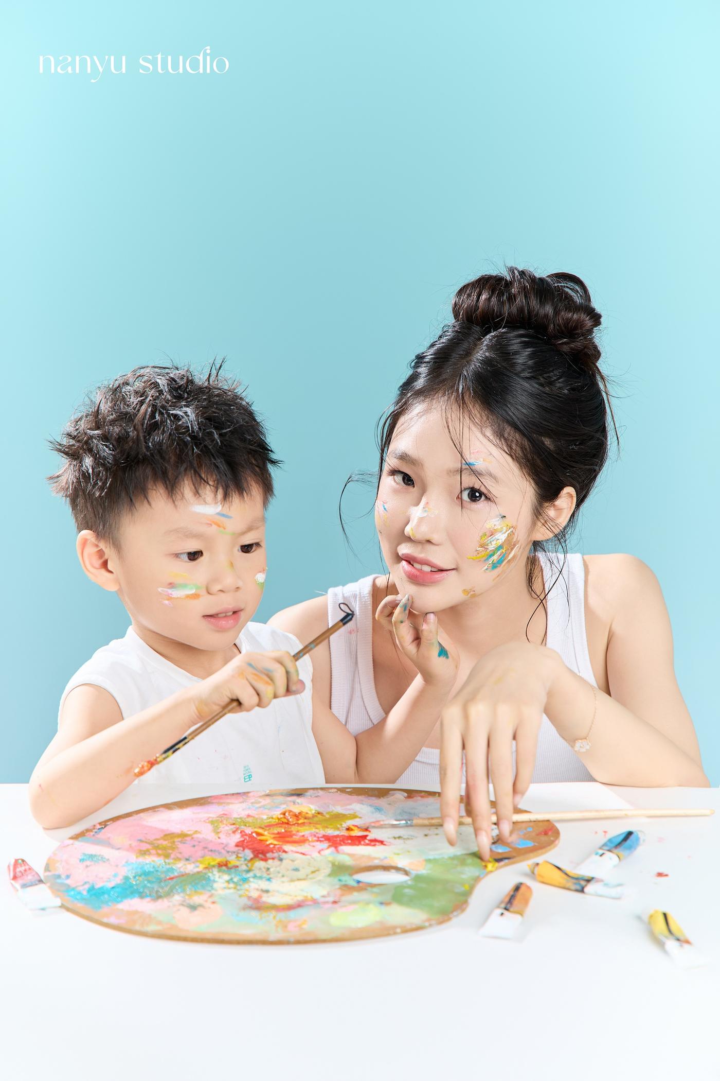 颜料盘亲子照20