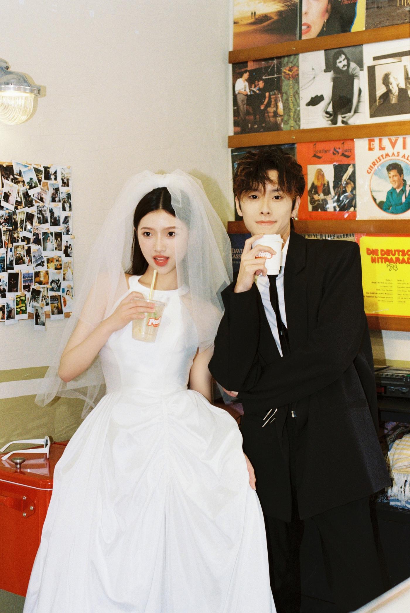《去他X的世界》胶片婚纱21