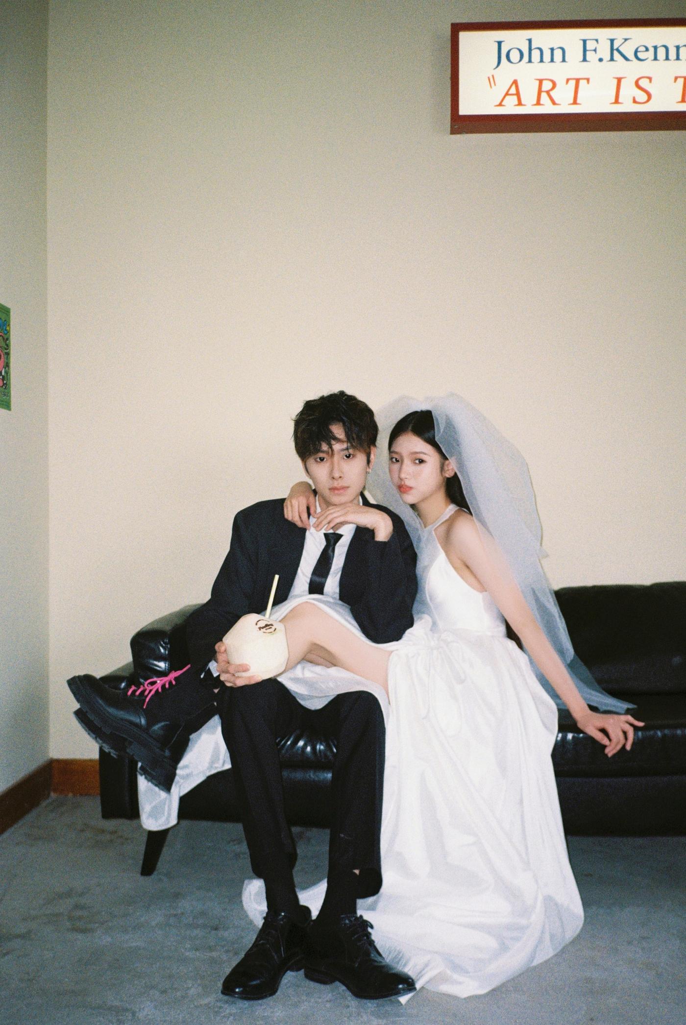 《去他X的世界》胶片婚纱22