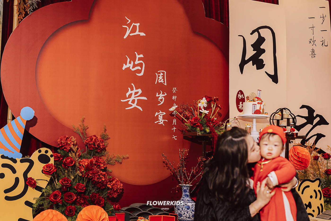 光会写诗，写给光里的人。🏮1
