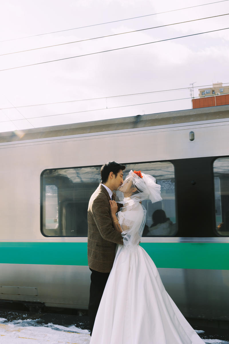 铁道旁的爱恋 第6张 日本婚纱照 日本旅拍 日本尼鹿摄影