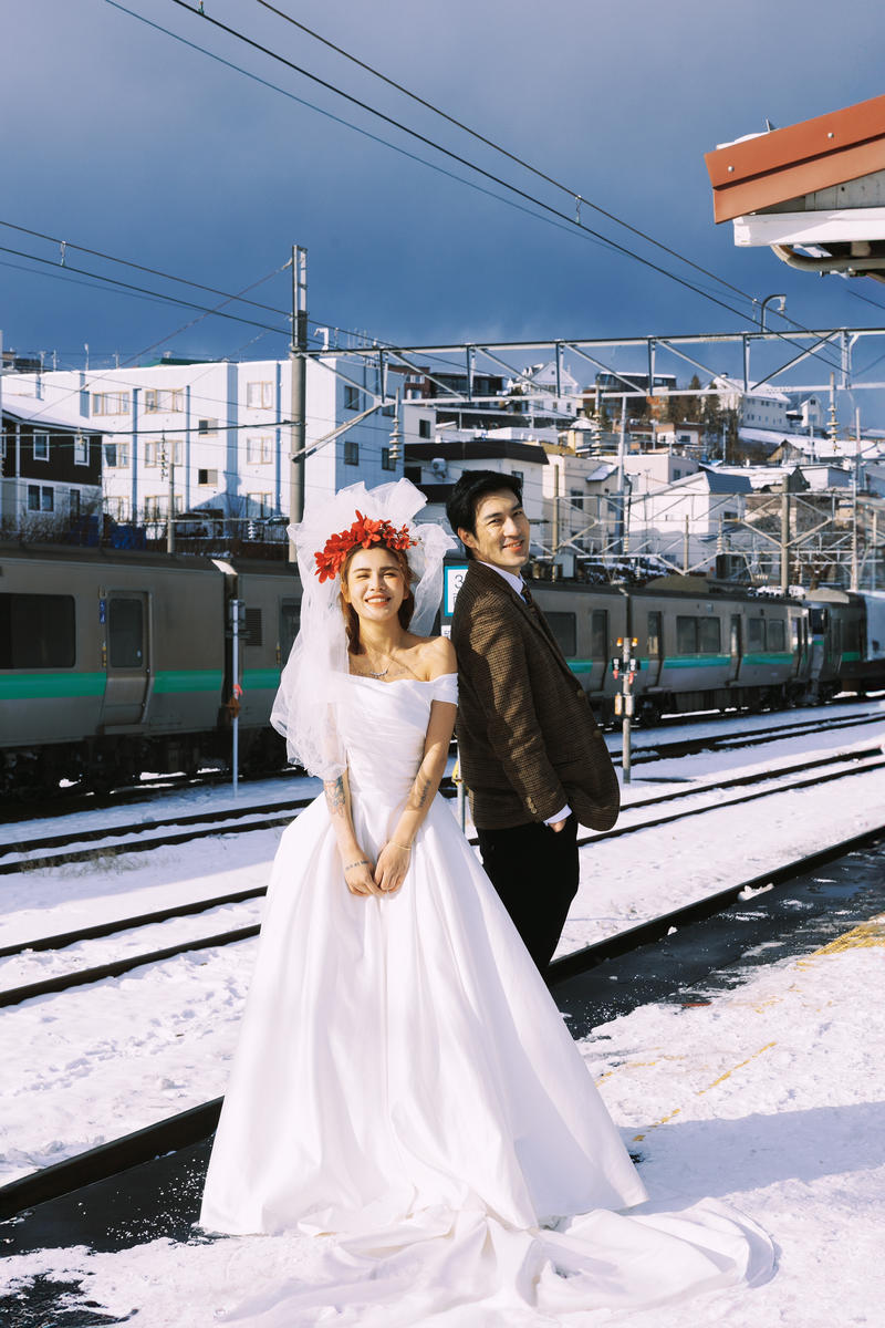 铁道旁的爱恋 第9张 日本婚纱照 日本旅拍 日本尼鹿摄影