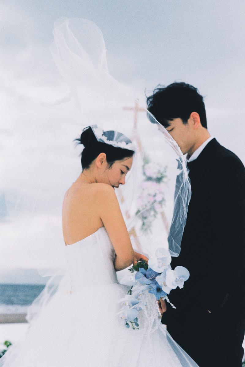 在北海道无人的海边举办了目的地婚礼 第40张 日本婚纱照 日本旅拍 北海道婚纱照 日本尼鹿摄影