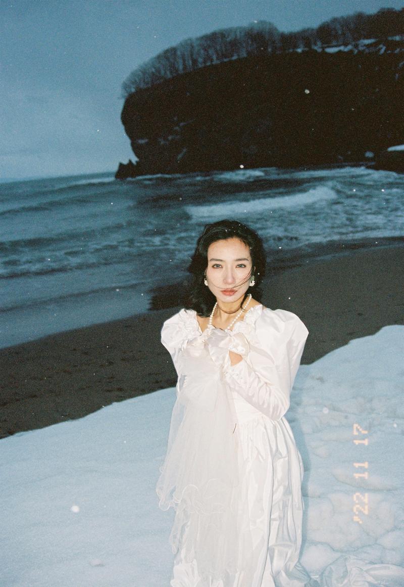 北海道单人婚纱 第2张 日本婚纱照 日本旅拍 北海道婚纱照 日本尼鹿摄影