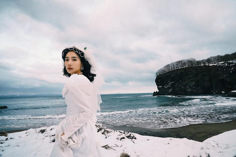 北海道单人婚纱 第10张 日本婚纱照 日本旅拍 北海道婚纱照 日本尼鹿摄影