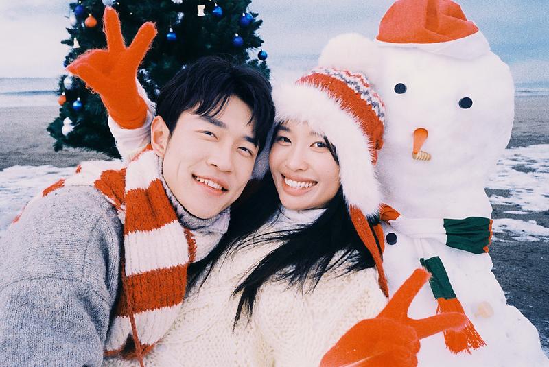 海边有一颗圣诞树 日本婚纱照 日本旅拍