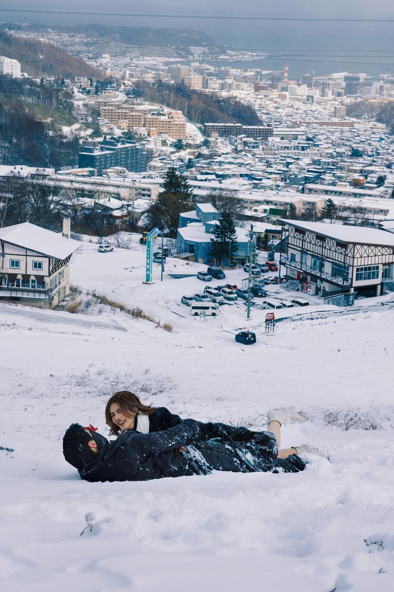 北海道的小樽天狗山 第127张 日本婚纱照 日本旅拍 北海道婚纱照 小樽婚纱照 日本雪景婚纱照 日本尼鹿摄影