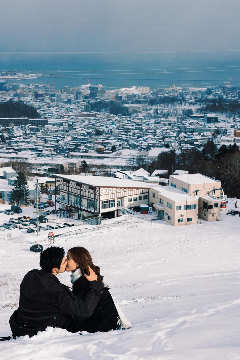 北海道的小樽天狗山 第123张 日本婚纱照 日本旅拍 北海道婚纱照 小樽婚纱照 日本雪景婚纱照 日本尼鹿摄影