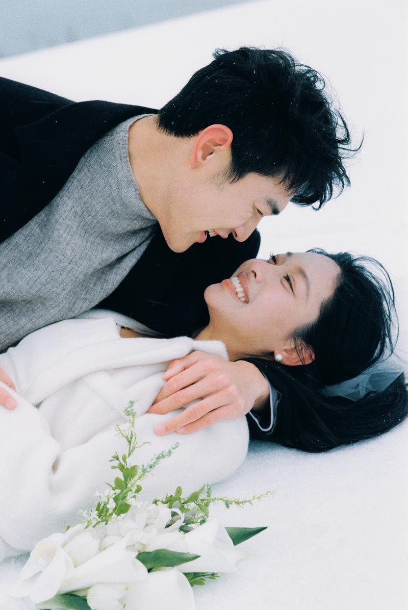 雪地里相爱 第7张 日本婚纱照 日本旅拍 日本雪景婚纱照 日本尼鹿摄影