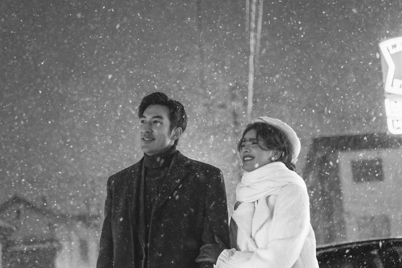 北海道的雪夜 第2张 日本婚纱照 日本旅拍 北海道婚纱照 日本雪景婚纱照 日本尼鹿摄影