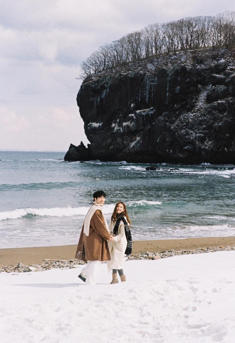 小樽悬崖海边 第43张 日本婚纱照 日本旅拍 小樽婚纱照 日本尼鹿摄影