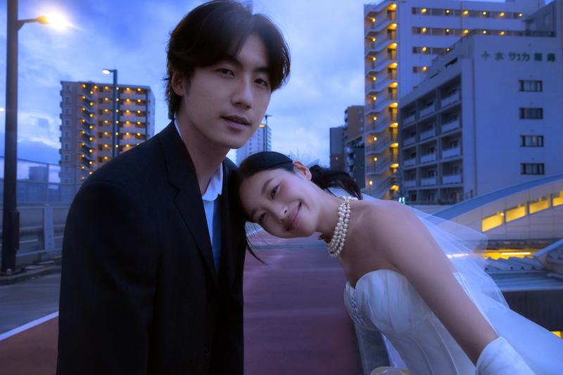 人潮汹涌中紧紧抱住你 第28张 日本婚纱照 日本旅拍 日本尼鹿摄影