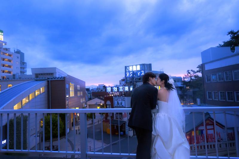 人潮汹涌中紧紧抱住你 第25张 日本婚纱照 日本旅拍 日本尼鹿摄影