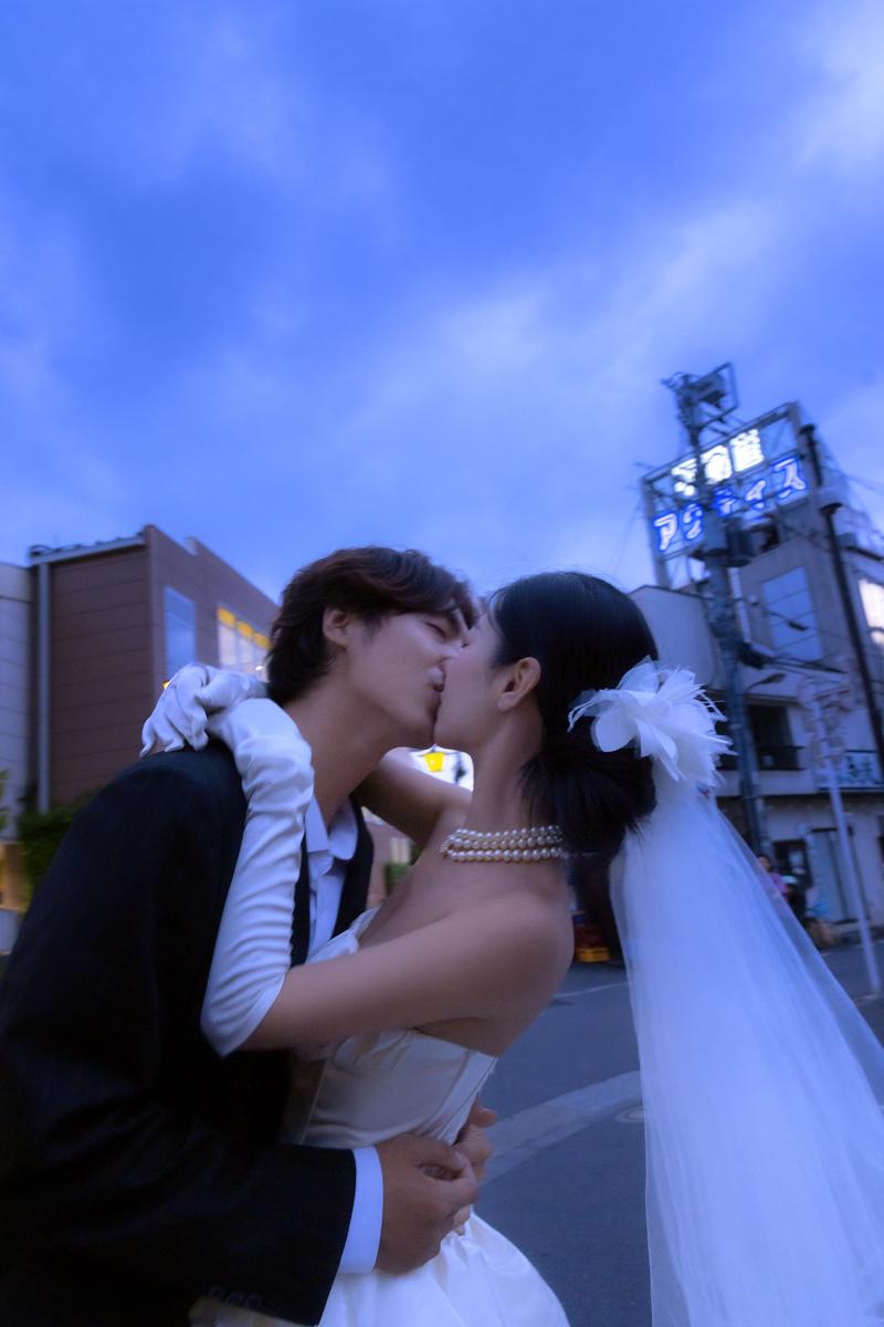 人潮汹涌中紧紧抱住你 第18张 日本婚纱照 日本旅拍 日本尼鹿摄影