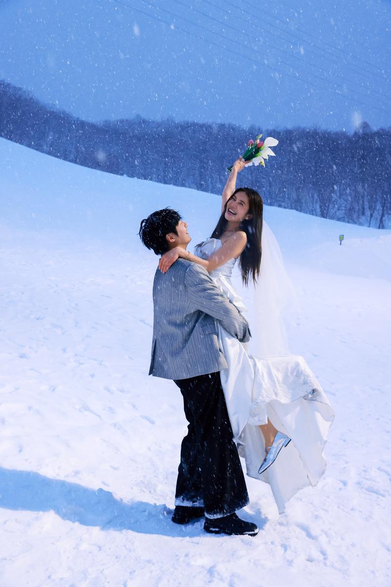 雪夜 第25张 日本婚纱照 日本旅拍 日本雪景婚纱照 日本尼鹿摄影
