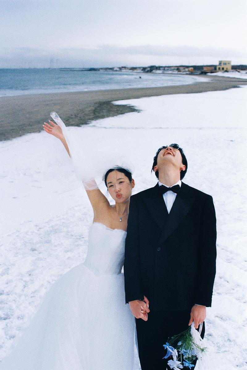 在北海道无人的海边举办了目的地婚礼 第47张 日本婚纱照 日本旅拍 北海道婚纱照 日本尼鹿摄影
