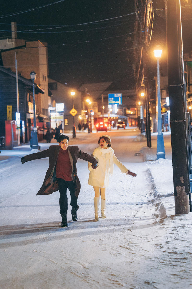 北海道的雪夜 第8张 日本婚纱照 日本旅拍 北海道婚纱照 日本雪景婚纱照 日本尼鹿摄影